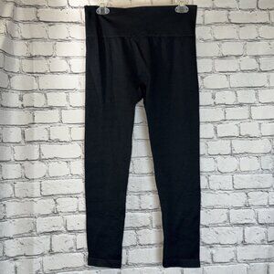 Colsie Women’s Black Stretch Athletic Leggings Size XL Yoga Workout Gym Ankle